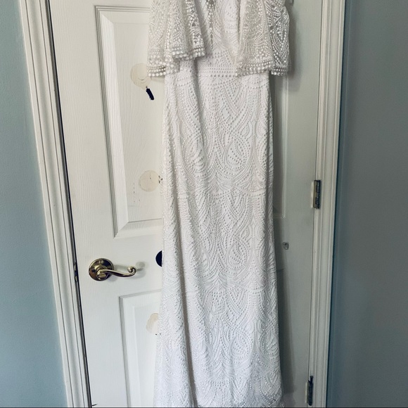 Accept offer 💒  Tadashi Shoji Luz Embroidered Cold Shoulder Gown - Picture 5 of 8